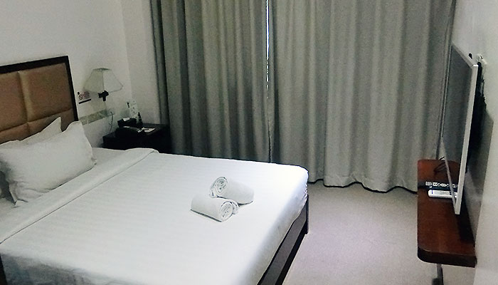 お部屋タイプは1人または2人(ただし友人や夫婦での滞在のみ)部屋タイプがあります。