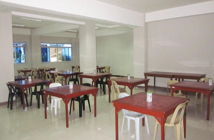フィリピン留学 PINES Chapis Campus - 食堂