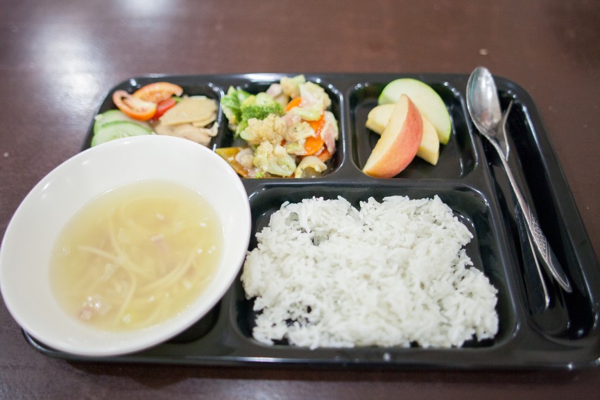 学校の食事って、どんな食事がでてくるのですか？ - 7