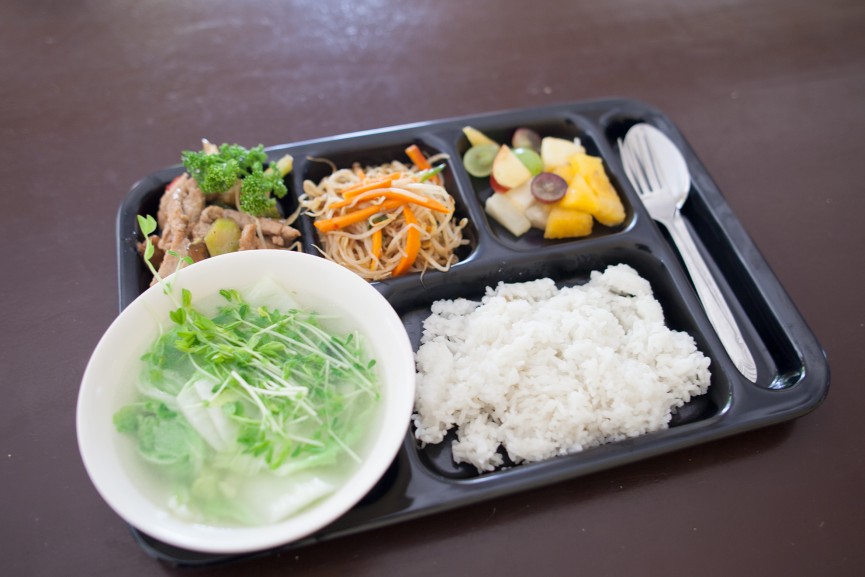 学校の食事って、どんな食事がでてくるのですか？ - 5
