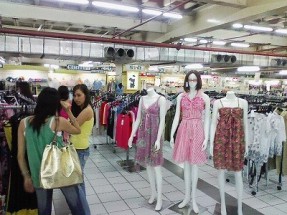 ホワイトゴールドクラブでお買い物