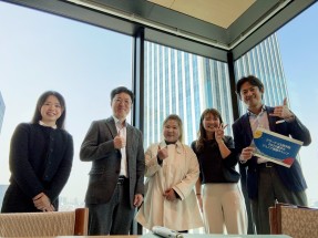 【クラーク/Global Standard語学院】校長のAndyさんとRunaさんJuliaさんが来てくれました！