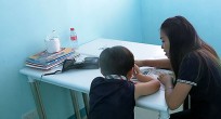 親子やシニアでも留学可能な学校はありますか？