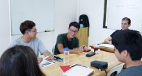 日本人が少ない学校でおすすめはありますか？