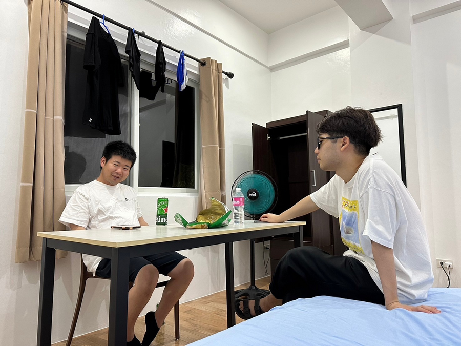 就寝前。明日からいよいよ授業が始まります