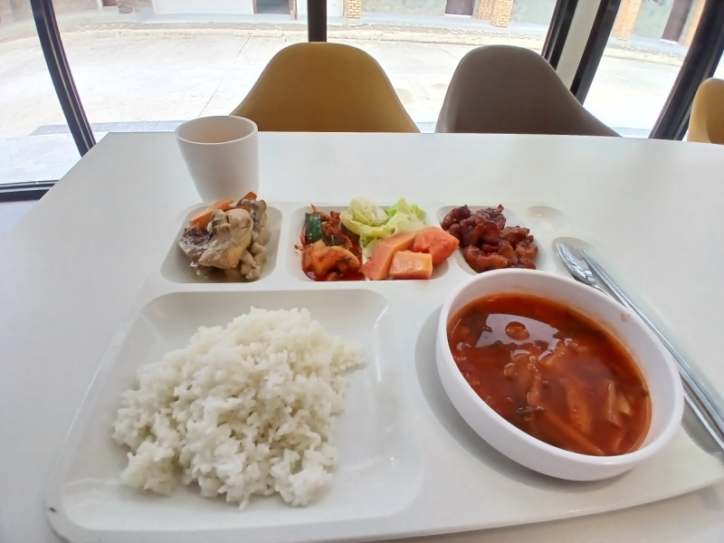 フィリピン留学 Cebu21 - A&J ECO CAMPUS-Meal-33