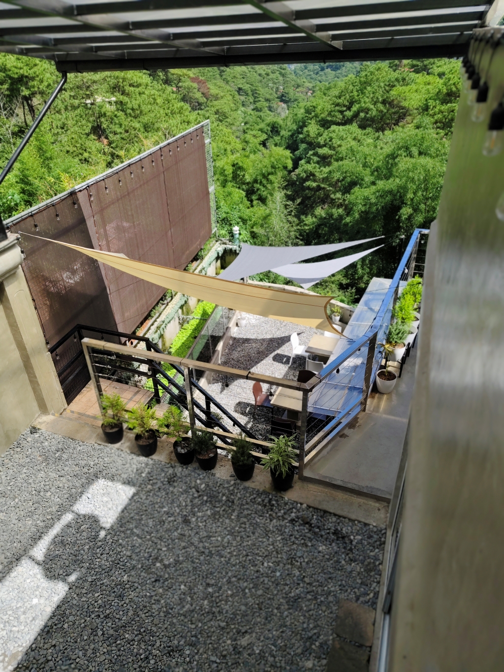 フィリピン留学 Cebu21 - Monol-Cafe-17