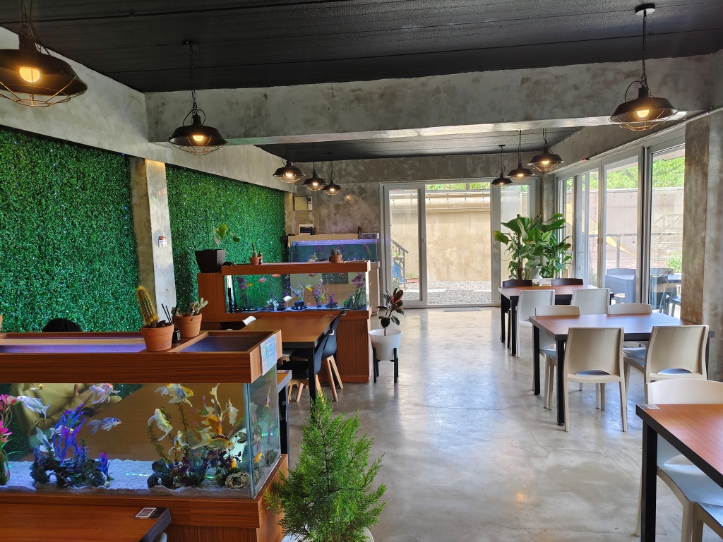フィリピン留学 Cebu21 - Monol-Cafe-29