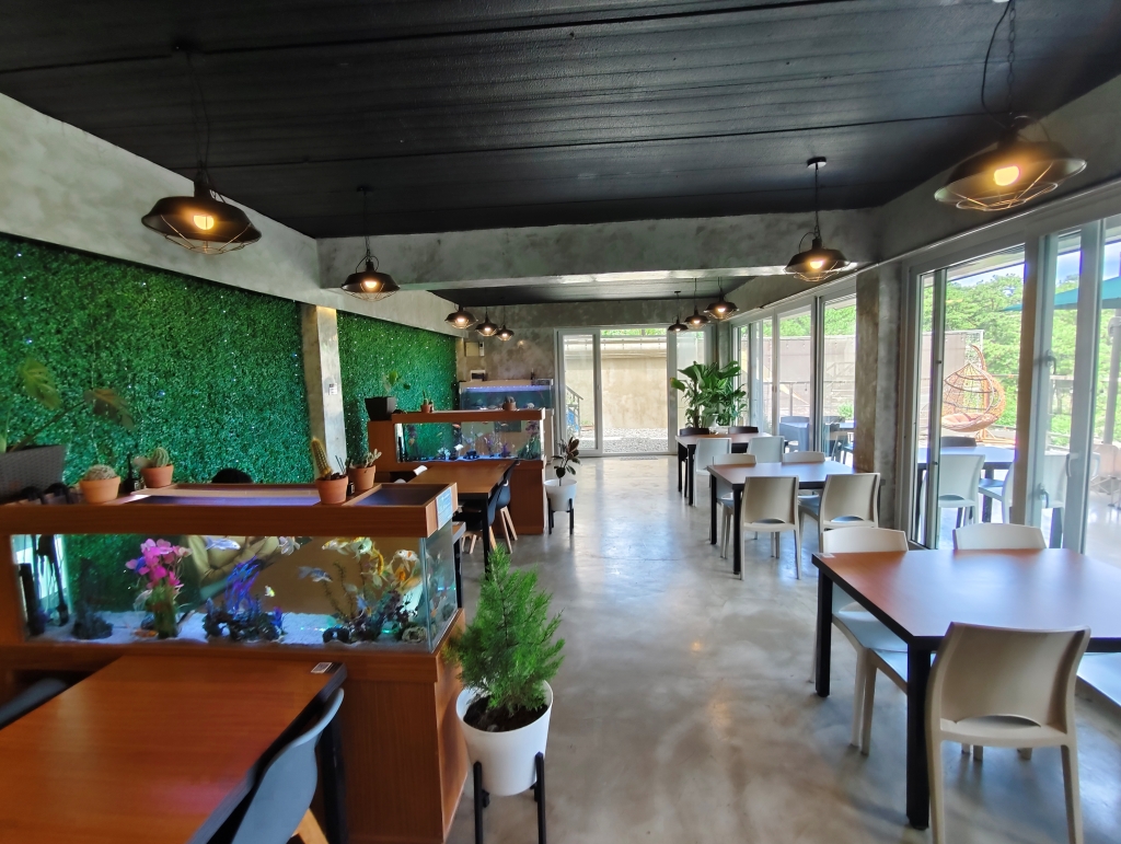 フィリピン留学 Cebu21 - Monol-Cafe-30
