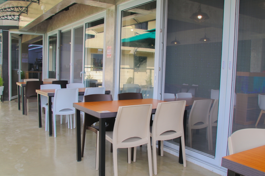 フィリピン留学 Cebu21 - Monol-Cafe-31