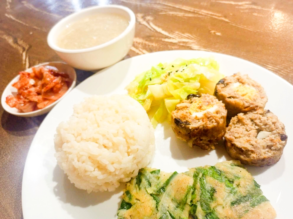 フィリピン留学 Cebu21 - Wales-Meals-3