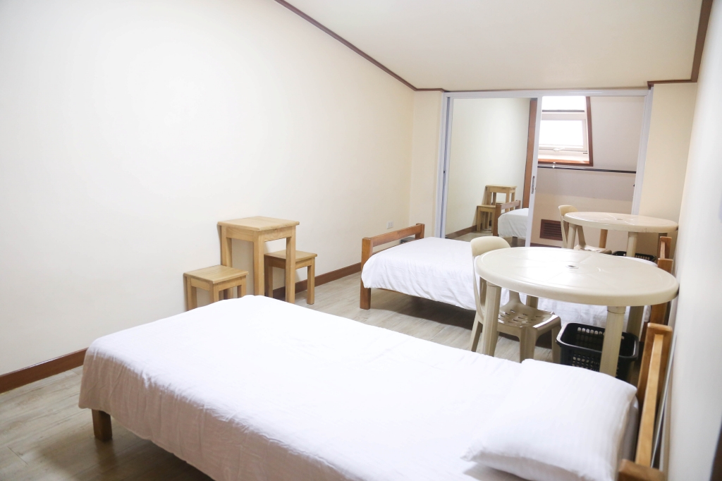 フィリピン留学 Cebu21 - Wales-Room-31