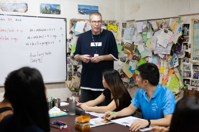 フィリピン留学 Cebu21 - CPILS-Lessons-1