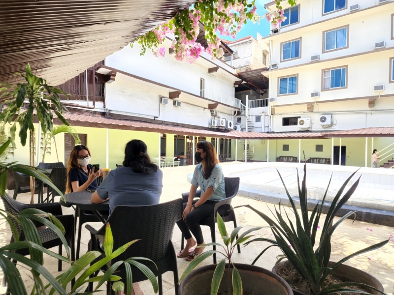 フィリピン留学 Cebu21 - CPILS-Pool-3
