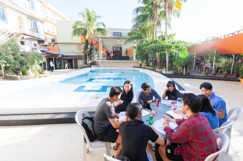フィリピン留学 Cebu21 - CPILS-Students-4