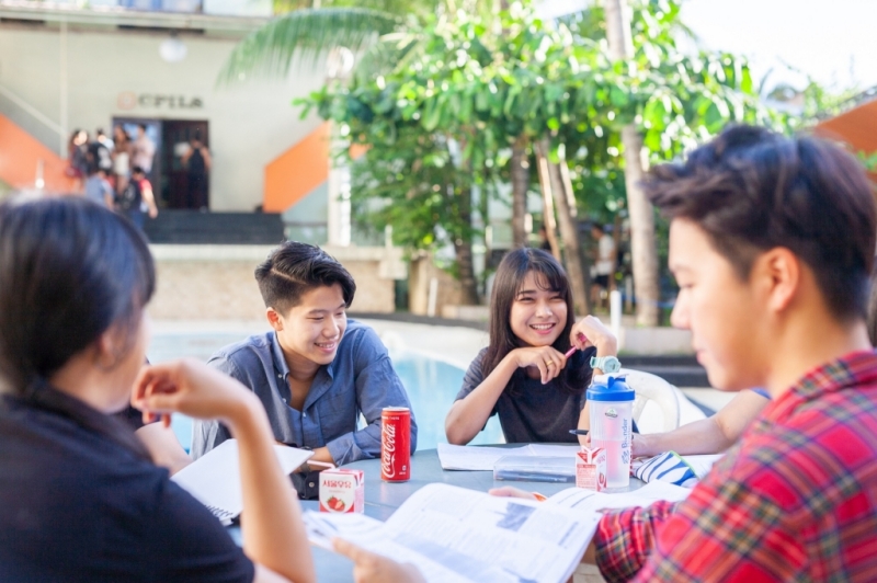 フィリピン留学 Cebu21 - CPILS-Students-6