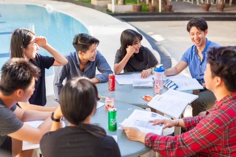 フィリピン留学 Cebu21 - CPILS-Students-7