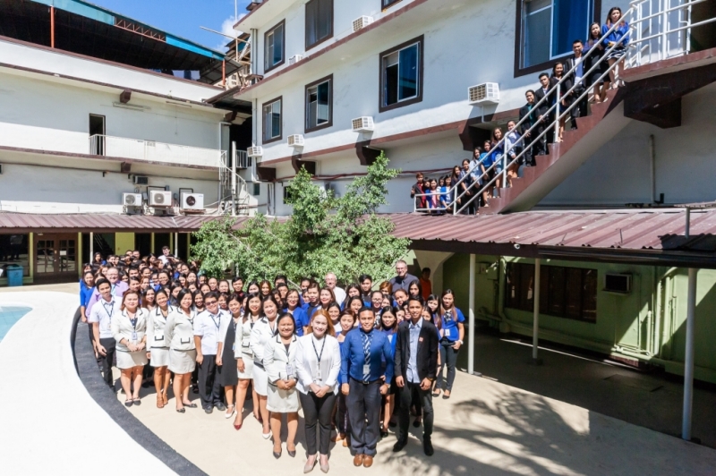 フィリピン留学 Cebu21 - CPILS-Teachers-5