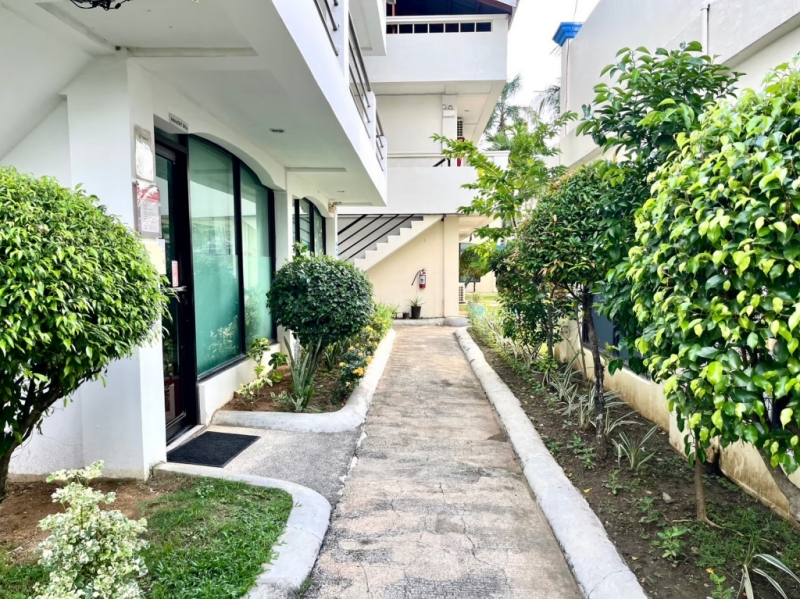 フィリピン留学 Cebu21 - English Fella 1-Office-2