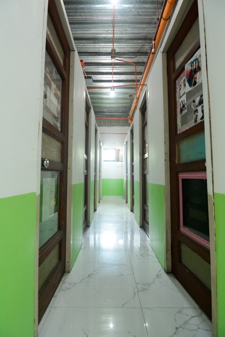 フィリピン留学 Cebu21 - E-Room Language Center-Class-2