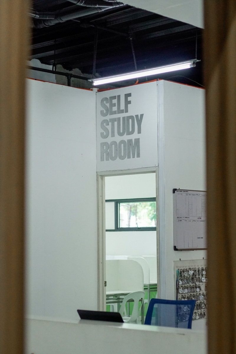 フィリピン留学 Cebu21 - E-Room Language Center-Class-7