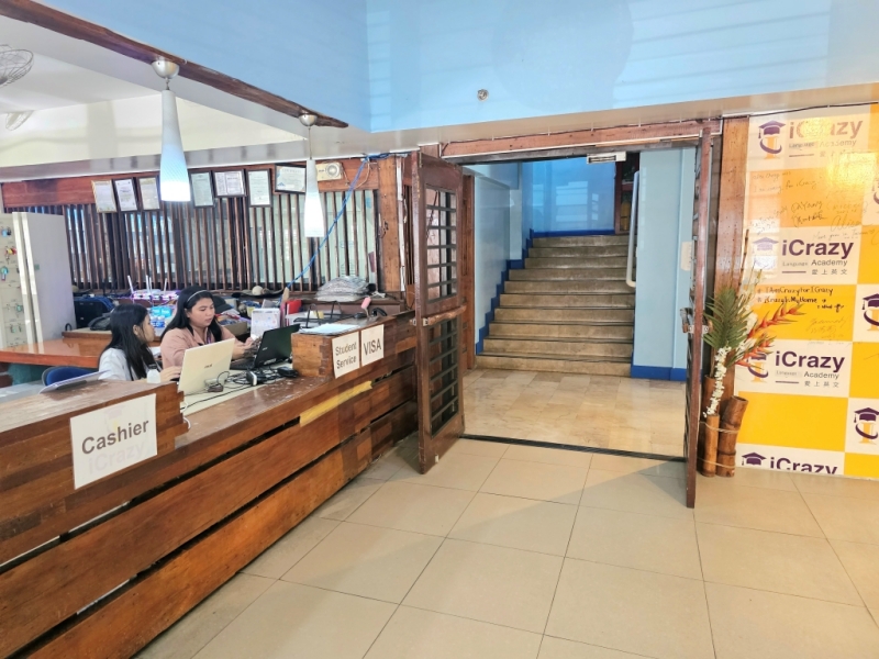 フィリピン留学 Cebu21 - ICL-Lobby-5