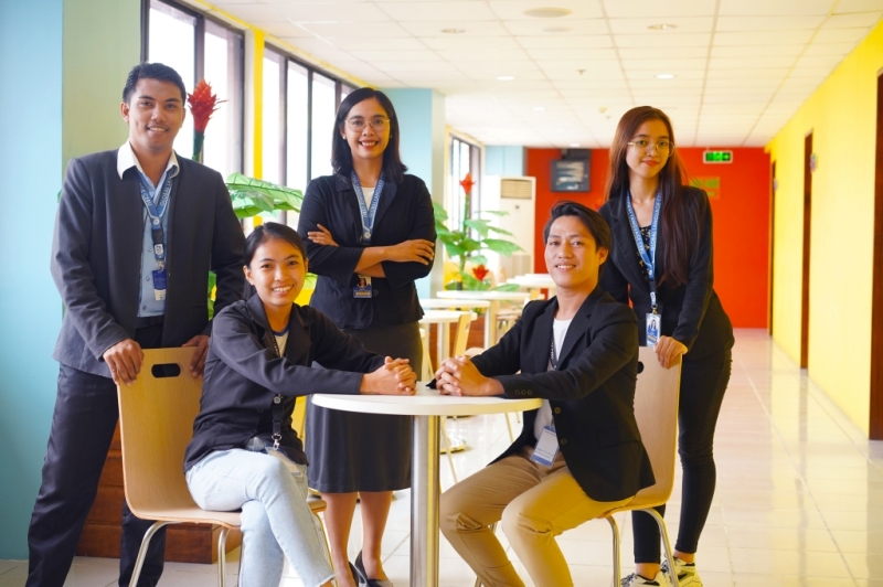 フィリピン留学 Cebu21 - GLC-Teachers-1