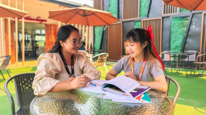 フィリピン留学 Cebu21 - Challenger Campus-Students-5