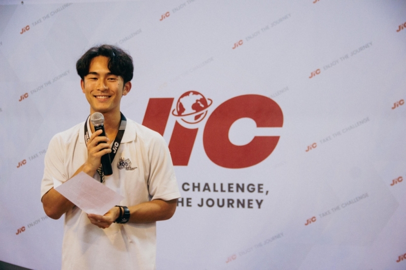 フィリピン留学 Cebu21 - Challenger Campus-Students-9