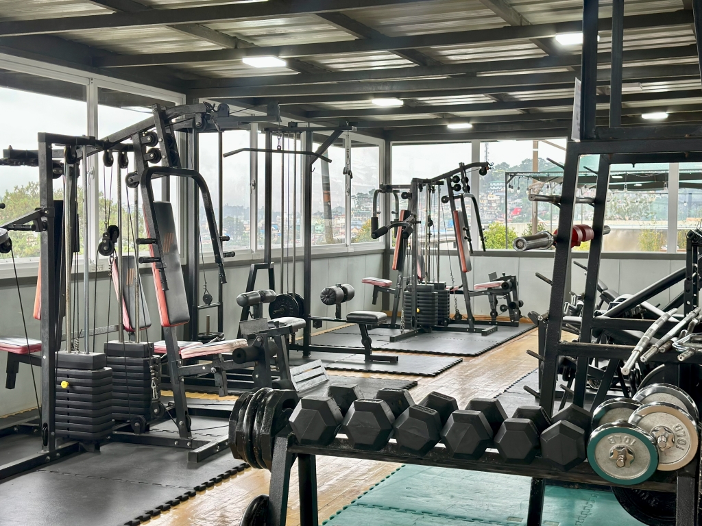 フィリピン留学 Cebu21 - Monol-Gym-2
