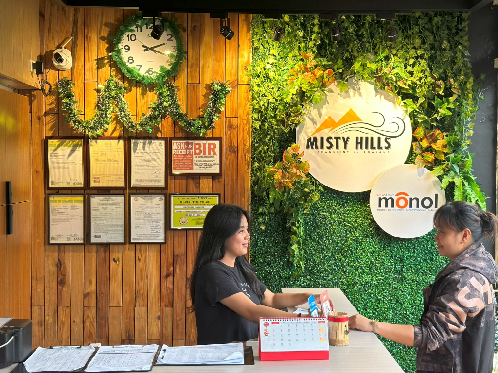 フィリピン留学 Cebu21 - Monol-Reception-6