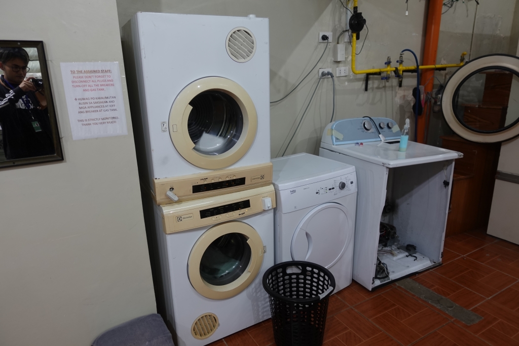 フィリピン留学 Cebu21 - Monol-laundry-8