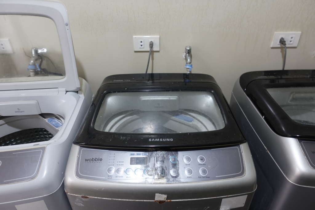 フィリピン留学 Cebu21 - Monol-laundry-13