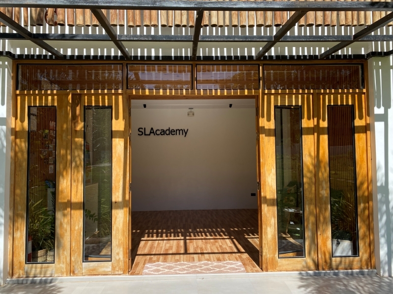 フィリピン留学 Cebu21 - SLAcademy-OutsideBuiding-5