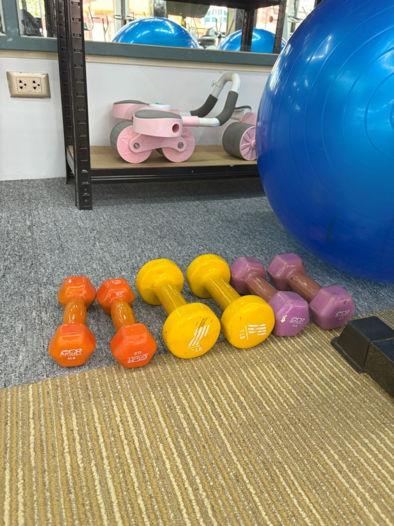 フィリピン留学 Cebu21 - SMEAG ENCANTO-Gym&Pool-8
