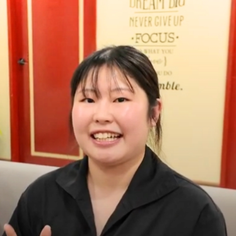 EOP campus 日本人マネージャー：田中 成美 さん  
